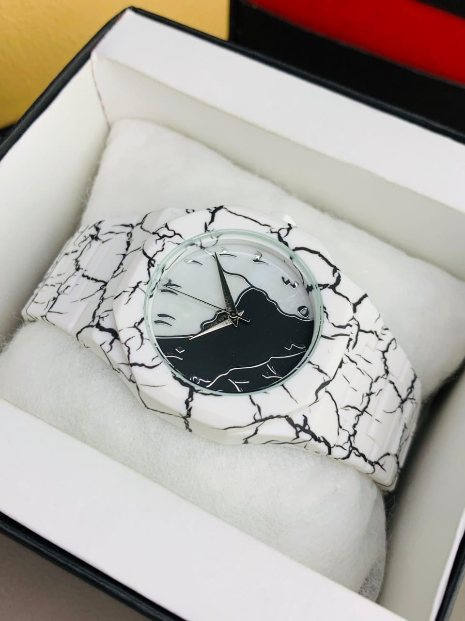 New Arrival Arabic Aura White Marble Edition Watch for Men & Women – Premium Quartz Analog Wrist Watch with Unique Marble Strap